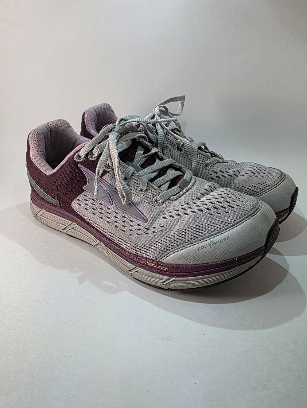 Altra Intuition 4 Gray/Purple Zero Drop Hiking Running Shoes Womens 7.5